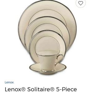 Fine china/ Dinnerware